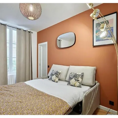 Montmartre By Prestige Apartment